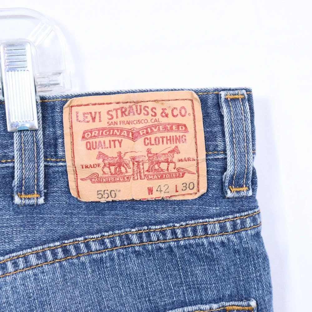 Levi's 550 Relaxed‎ Fit Jeans 42x30 Blue Mens Denim Distressed Workwear